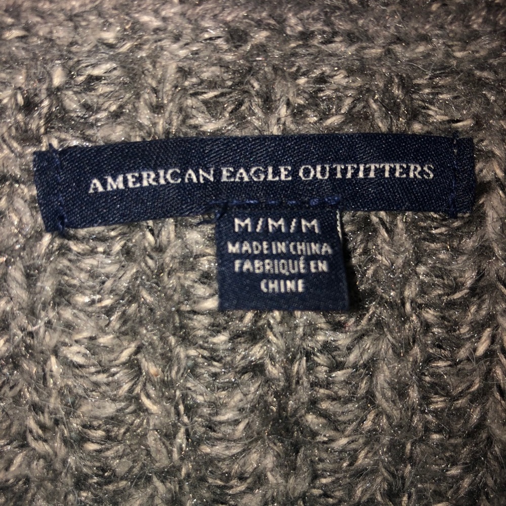 American Eagle Women’s Knit Sweater - Size Medium - Picture 3 of 3